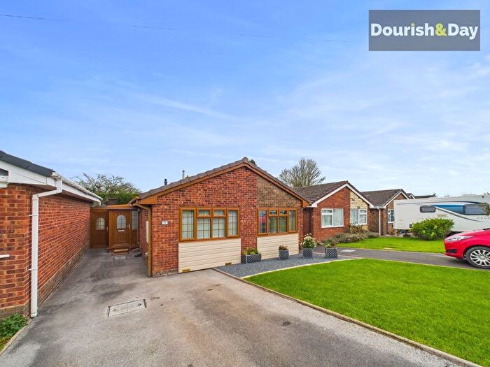 2 Bedroom Detached Bungalow For Sale In Ridge Way, Hixon, Staffordshire, ST18