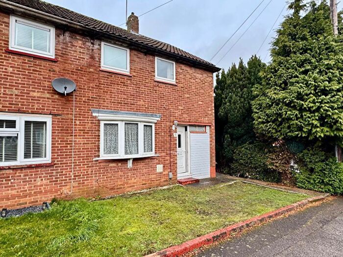 3 Bedroom Semi-Detached House For Sale In Long Close, Stopsley, Luton, Bedfordshire, LU2