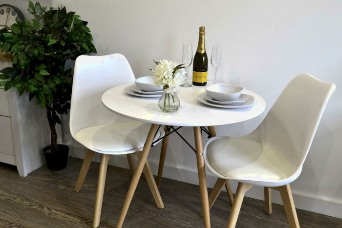 Studio To Rent In Studio, St Marks Court, - St Marks Street, City Centre, Nottingham, NG3