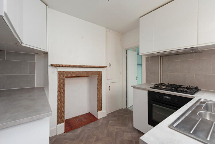 3 Bedroom Semi-Detached House For Sale In Kent Street, Whitstable, Kent, CT5