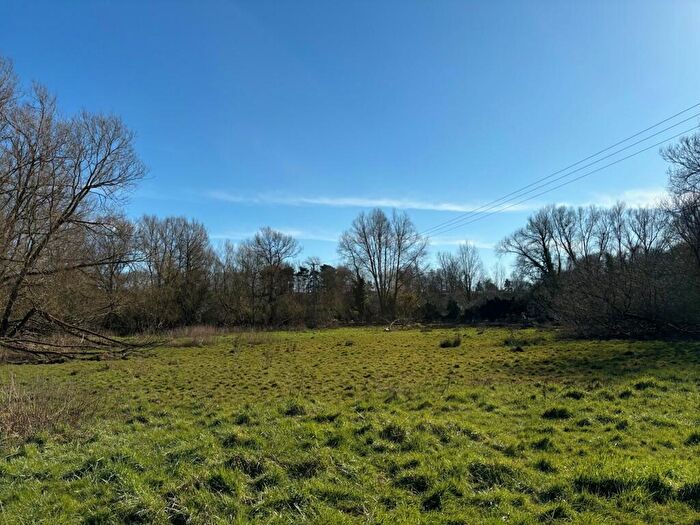 Farm Land To Rent In Grazing Land Adjacent To The Globe Inn, Globe Lane, Leighton Buzzard, LU7