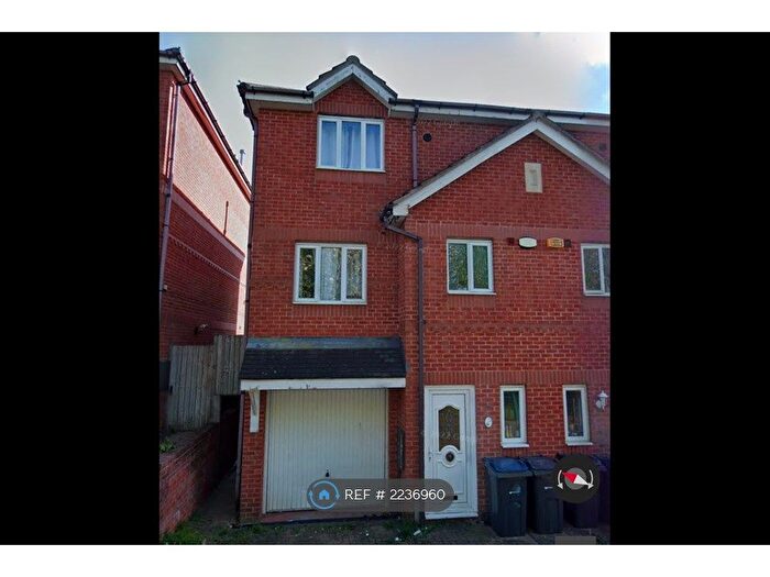 6 Bedroom Semi-Detached House To Rent In Mercia Drive, Birmingham, B14