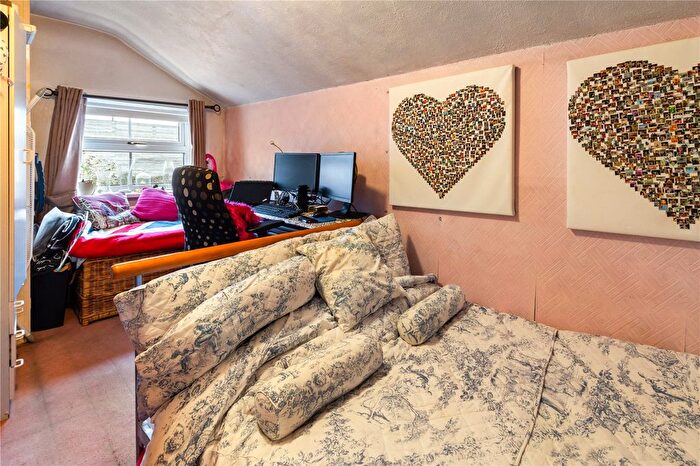 3 Bedroom Terraced House For Sale In Willingham Street, Grimsby, N E Lincs, DN32