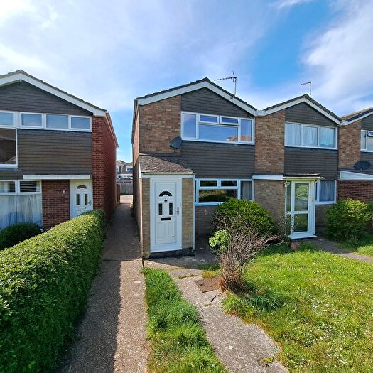 1 Bedroom End Of Terrace House To Rent In Moat Walk, Gosport, PO12