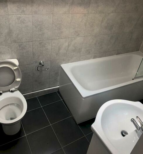 1 Bedroom Flat To Rent In Hill Street, Stoke-On-Trent, ST4