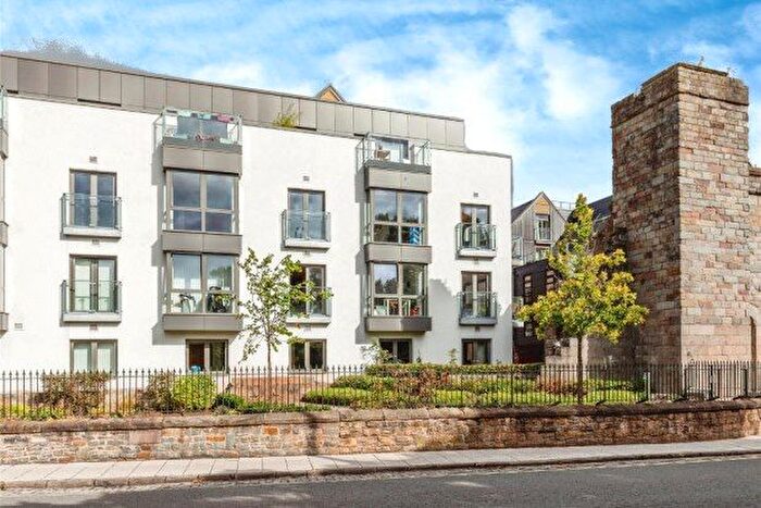 2 Bedroom Flat To Rent In The Gateway, Bristol, BS1