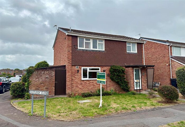 3 Bedroom Detached House For Sale In Southernlea Road, Burnham-On-Sea, TA8