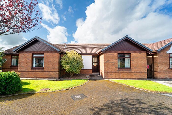 2 Bedroom Semi-Detached Bungalow For Sale In Monkswood Avenue, Bare, Morecambe, LA4