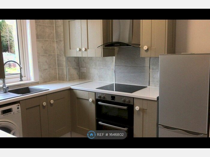 1 Bedroom Flat To Rent In Cardell Drive, Paisley, PA2