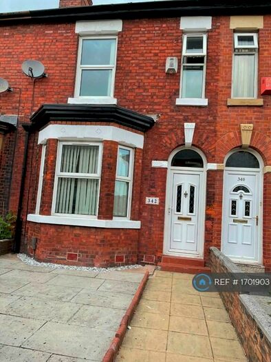 3 Bedroom Terraced House To Rent In Abbey Hey Lane, Manchester, M18