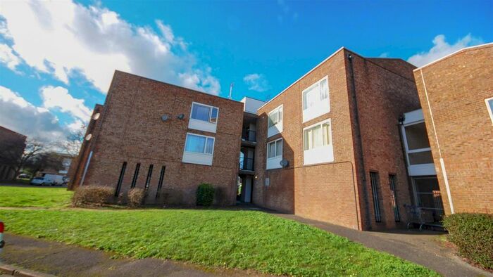 Studio For Sale In Vickers Court, Stanwell, TW19