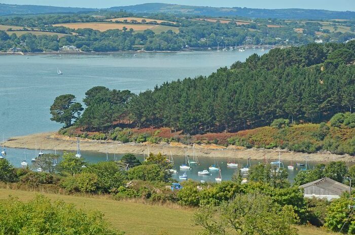 3 Bedroom Cottage For Sale In St. Just In Roseland, Truro, TR2