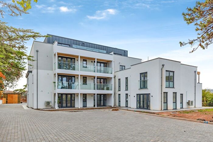 2 Bedroom Flat For Sale In Keysfield Road, Paignton, TQ4