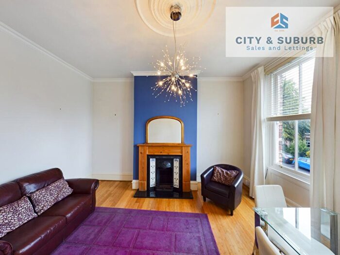 2 Bedroom Flat To Rent In Hawthorn Road, Gosforth, Newcastle Upon Tyne, Tyne And Wear, NE3