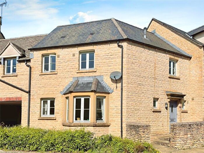 3 Bedroom End Of Terrace House To Rent In Ormand Close, Cirencester, Gloucestershire, GL7