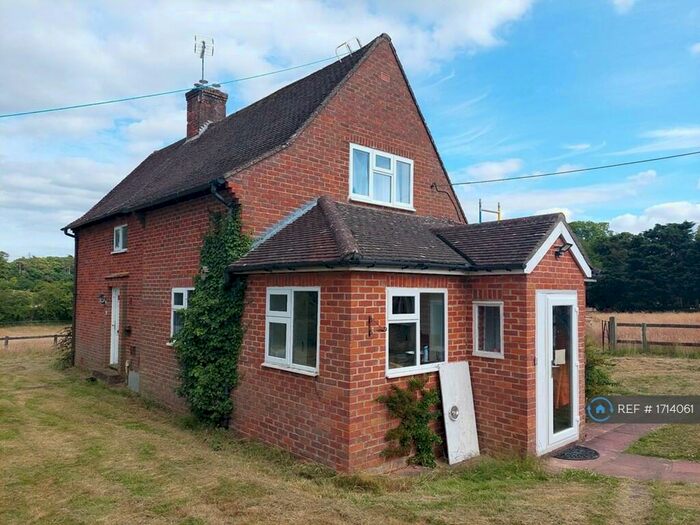 2 Bedroom Detached House To Rent In Kitcombe Lane, Farringdon, Alton, GU34