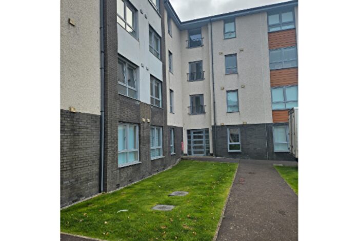 2 Bedroom Flat To Rent In , Kenley Road, PA4