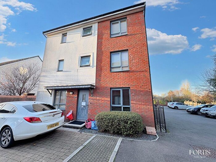 4 Bedroom End Of Terrace House For Sale In Ariel Reach, Newport, NP20