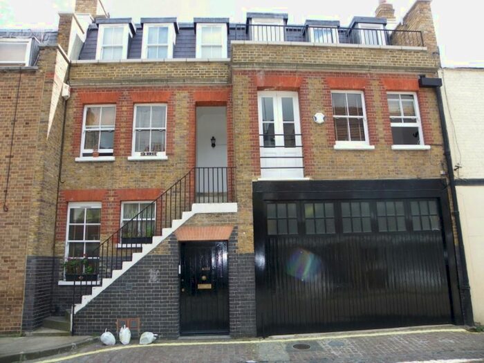 1 Bedroom Flat To Rent In Weymouth Mews, London, W1G