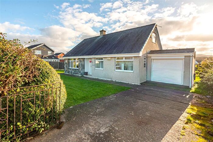 4 Bedroom Detached House For Sale In Ffordd Eryri, Caernarfon, Gwynedd, LL55