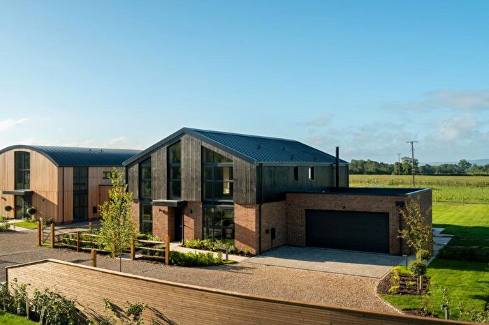 4 Bedroom Detached House For Sale In Gablecroft, Outfields, Aylesbury Road, Cuddington, Buckinghamshire, HP18
