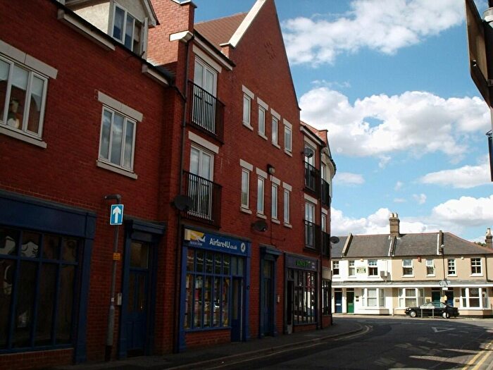 2 Bedroom Apartment To Rent In Wells Street, Chelmsford, Essex, CM1