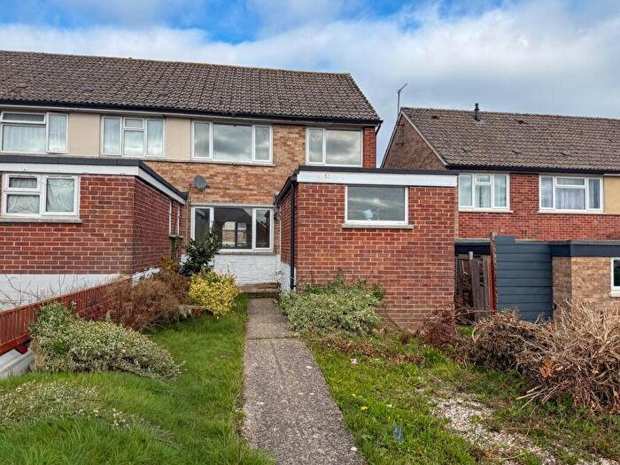 3 Bedroom Terraced House For Sale In Cresswell Road, Newbury, RG14