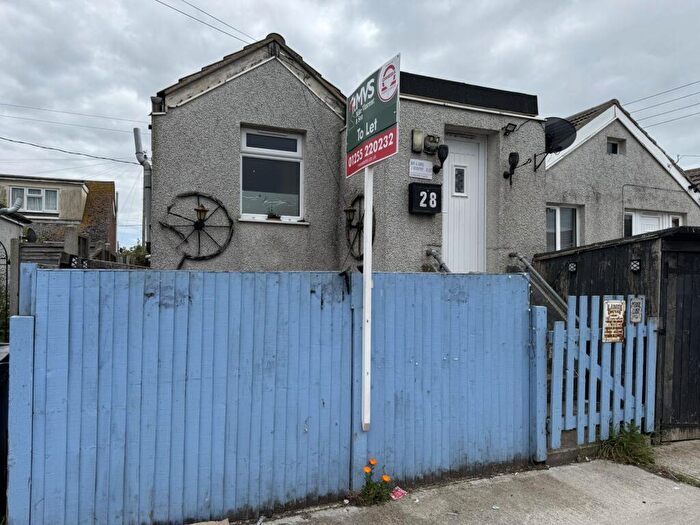 2 Bedroom Chalet To Rent In Riley Avenue, Jaywick, Clacton-on-Sea, CO15