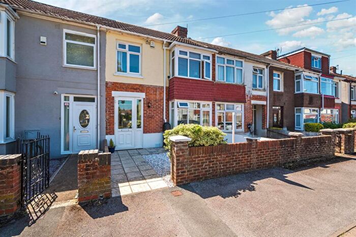 3 Bedroom Terraced House For Sale In Grange Close, Gosport, PO12