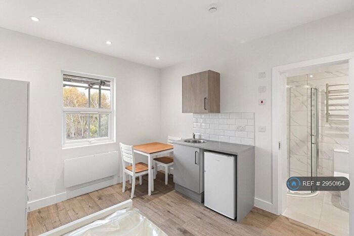 Studio To Rent In Chase Side Crescent, Enfield, EN2