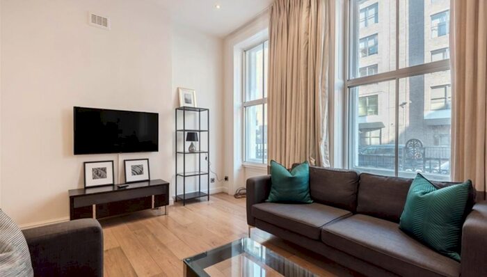 2 Bedroom Flat To Rent In Nottingham Place, Marylebone, W1U