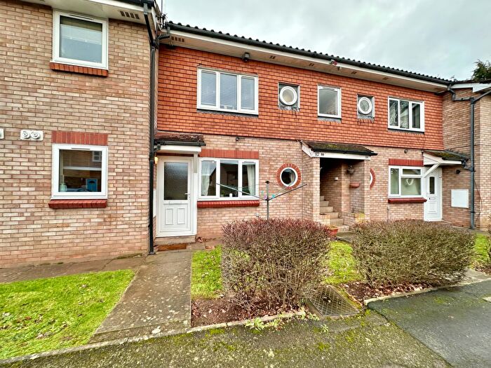 1 Bedroom Apartment For Sale In Fakenham Drive, Hereford, HR4