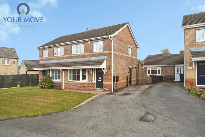 3 Bedroom Semi Detached House For Sale In Teal Court, Steeton, Keighley, West Yorkshire, BD20