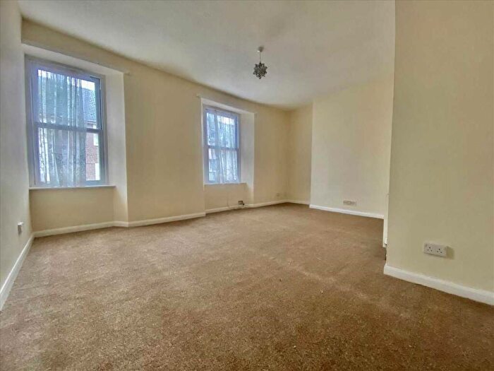 2 Bedroom Apartment To Rent In Wolsdon Street, Plymouth, PL1