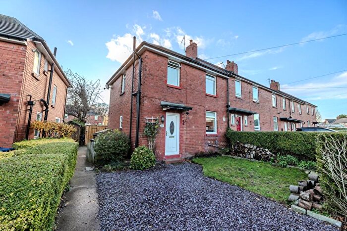 3 Bedroom End Of Terrace House For Sale In Holystone Crescent, High Heaton, Newcastle Upon Tyne, NE7