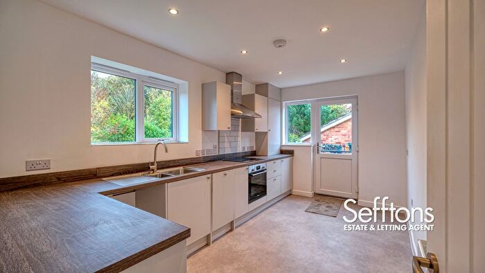 2 Bedroom Semi-Detached Bungalow For Sale In Elizabeth Avenue, Norwich, Norfolk, NR7