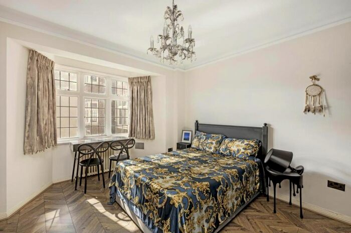 2 Bedroom Flat To Rent In Clare Court, Judd Street, London, WC1H