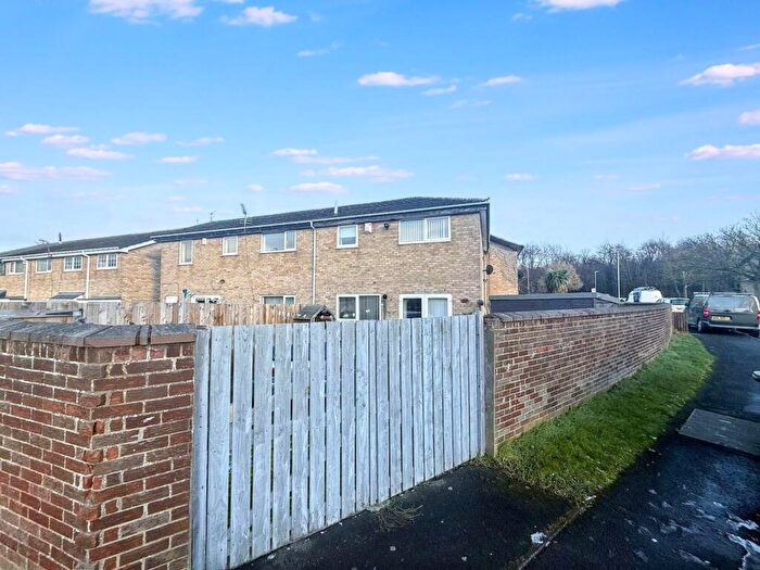 4 Bedroom End Of Terrace House For Sale In Alderley Way, Cramlington, Northumberland, NE23
