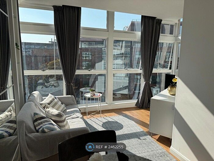 1 Bedroom Flat To Rent In Metro Central Heights, London, SE1