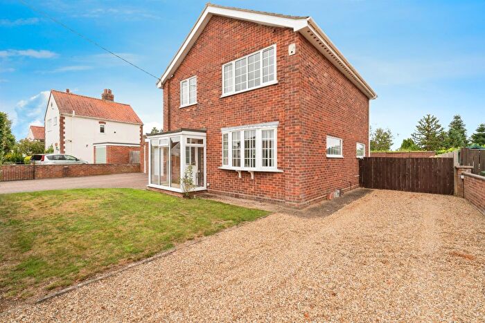 3 Bedroom Detached House For Sale In Heath Lane, Fakenham, NR21