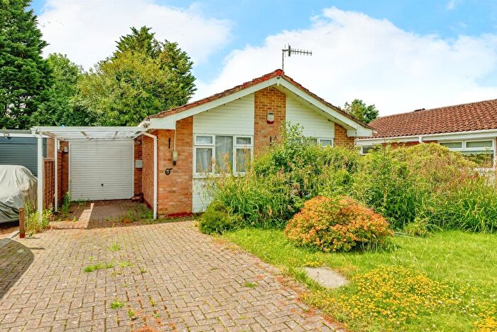 2 Bedroom Detached Bungalow For Sale In Charlotte Grove, Smallfield, Horley, RH6
