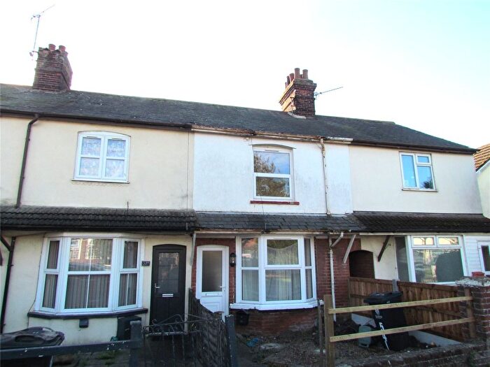 3 Bedroom End Terrace House To Rent In Main Road, Harwich, Essex, CO12