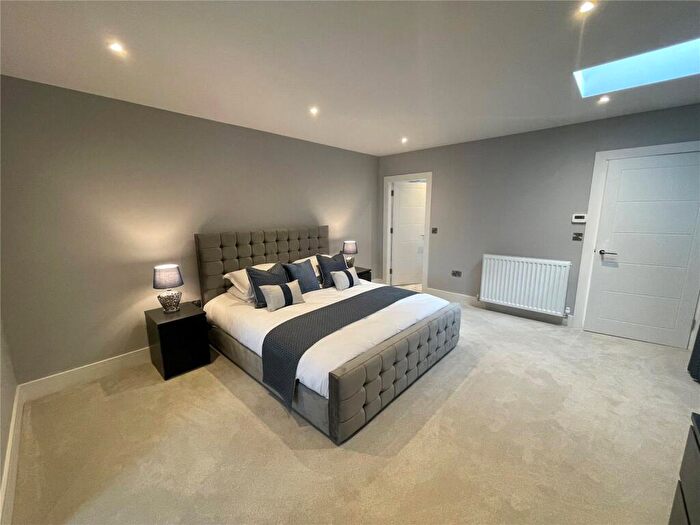 2 Bedroom Apartment To Rent In West Avenue, Gosforth, NE3