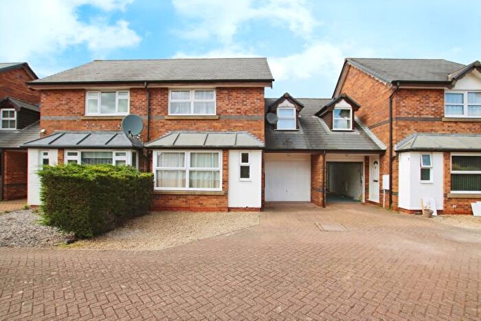 3 Bedroom Property To Rent In Long Close, Bradley Stoke, Bristol, BS32