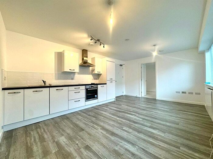 1 Bedroom Flat To Rent In Eastgate Street, Stafford, ST16