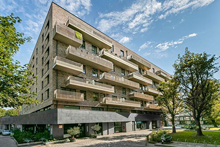 1 Bedroom Flat To Rent In Bollo Bridge Road, London, W3