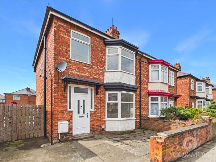 3 Bedroom Terraced House To Rent In Park Lane, Darlington, Durham, DL1