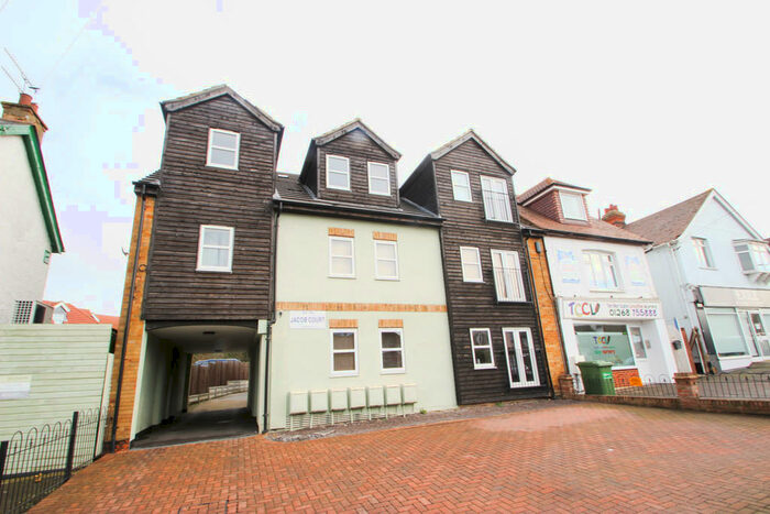 1 Bedroom Flat To Rent In High Road, Benfleet, SS7