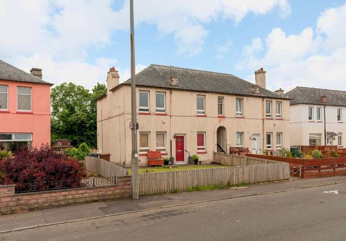 2 Bedroom Flat To Rent In Stenhouse Crescent, Stenhouse, Edinburgh, EH11