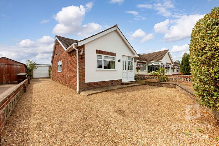 3 Bedroom Semi-Detached Bungalow For Sale In Christine Road, Spixworth, Norfolk, NR10